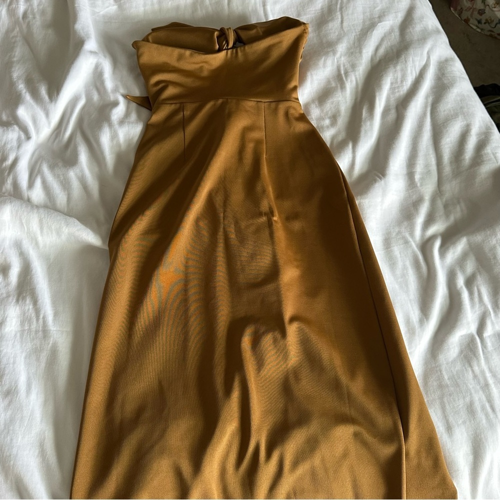 Gold Color Ribbed Strapless Midi Dress - Picture 8 of 12